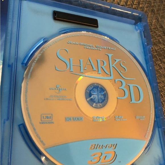 IMAX Theaters High definition 3-D Blu-Ray Sharks 2005 DVD 
Excellent condition - Picture 3 of 6